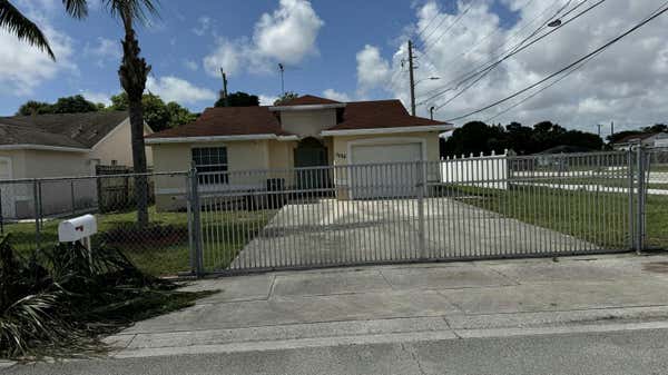 3526 HIAWATHA AVE, WEST PALM BEACH, FL 33409 - Image 1