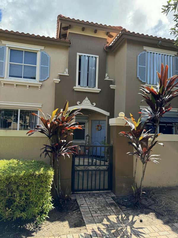 2905 HIDDEN HILLS 2209 ROAD # 2209, WEST PALM BEACH, FL 33411, photo 1 of 2