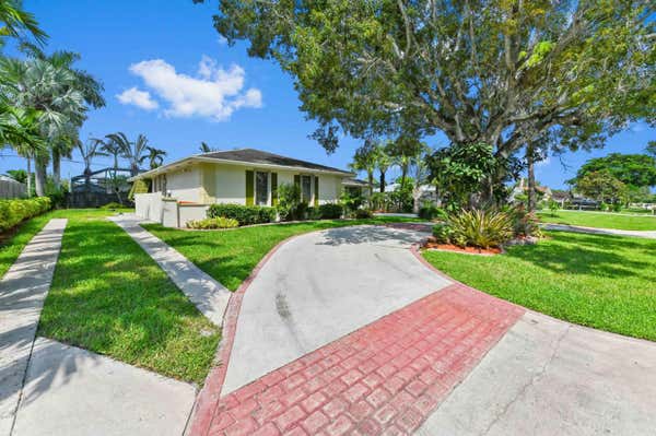 110 W PALM AVE, LAKE WORTH, FL 33467 - Image 1