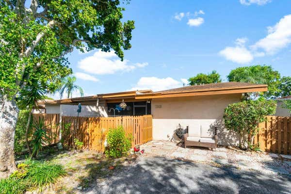 2065 SW 24TH CIR, BOYNTON BEACH, FL 33426, photo 4 of 19