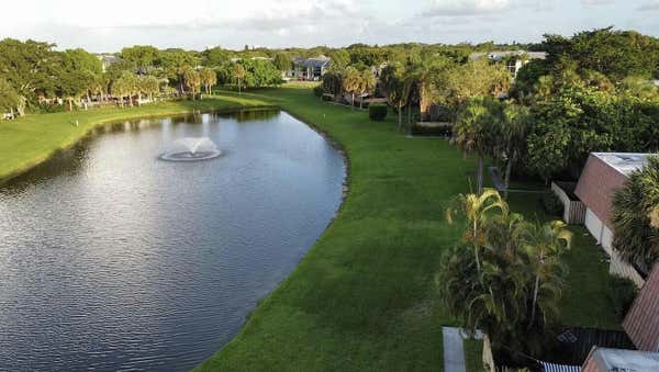 804 BLUE RIDGE CIR, WEST PALM BEACH, FL 33409 - Image 1