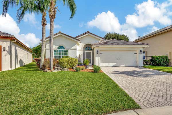 11495 BEACON POINTE LN, WELLINGTON, FL 33414 - Image 1