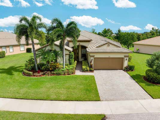 1415 SE LEGACY COVE CIR, STUART, FL 34997 - Image 1