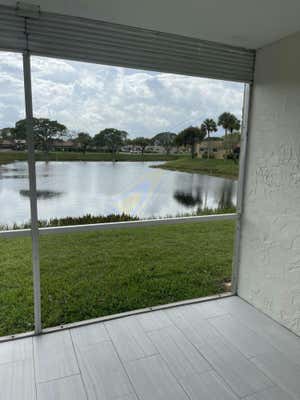 105 LAKE HELEN DR, WEST PALM BEACH, FL 33411 - Image 1