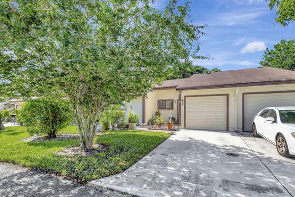 42 KENSINGTON LN, BOYNTON BEACH, FL 33426 - Image 1