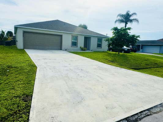 1925 SW FLOWER LN, PORT SAINT LUCIE, FL 34953 - Image 1