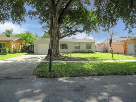 704 SW 74TH AVE, NORTH LAUDERDALE, FL 33068 - Image 1