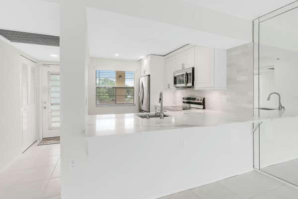 4502 MARTINIQUE WAY APT B3, COCONUT CREEK, FL 33066 - Image 1