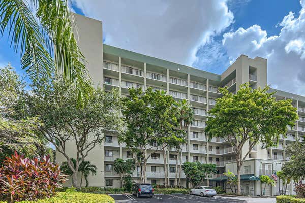 2238 N CYPRESS BEND DR APT 302, POMPANO BEACH, FL 33069 - Image 1