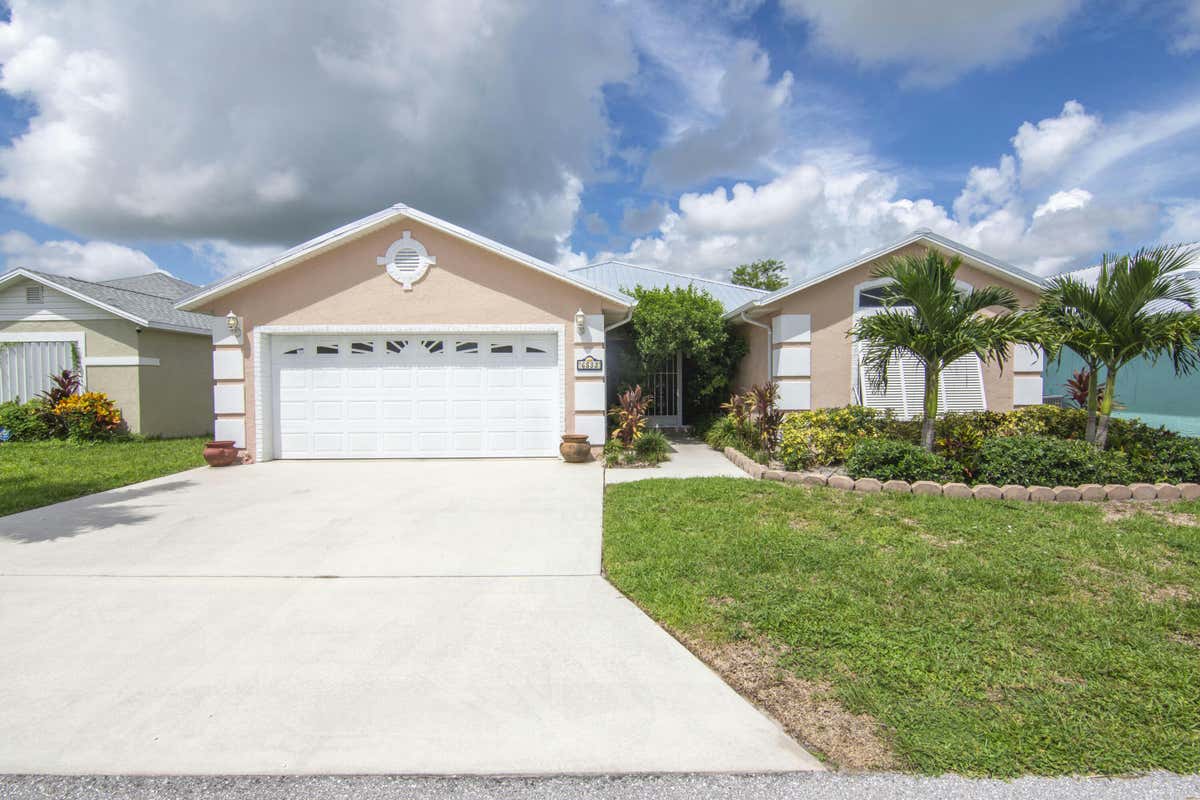 6533 ALEMENDRA, FORT PIERCE, FL 34951, photo 1 of 45