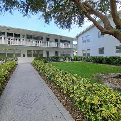 396 WINDSOR Q, WEST PALM BEACH, FL 33417 - Image 1