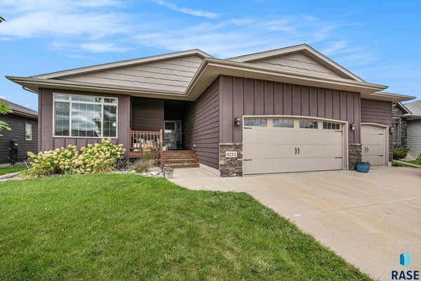 8224 W 51ST ST, SIOUX FALLS, SD 57106 - Image 1