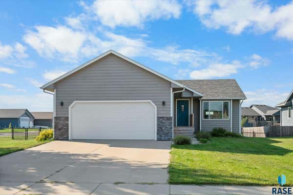 401 ADRIANNA AVE, HARRISBURG, SD 57032 - Image 1