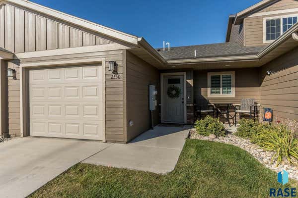 2550 E MEADOWSIDE PL, SIOUX FALLS, SD 57108 - Image 1