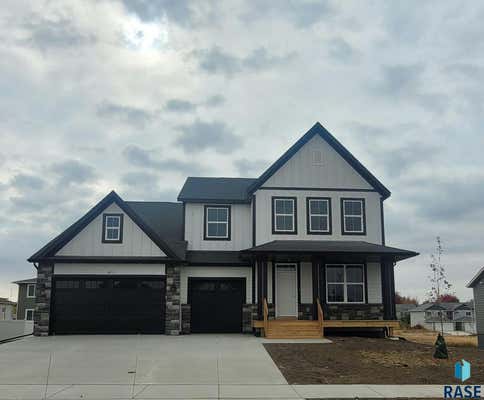 5415 W COLONIAL CT, SIOUX FALLS, SD 57107 - Image 1