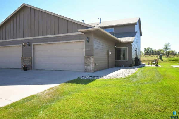 4419 W SHIPTON ST, SIOUX FALLS, SD 57108 - Image 1