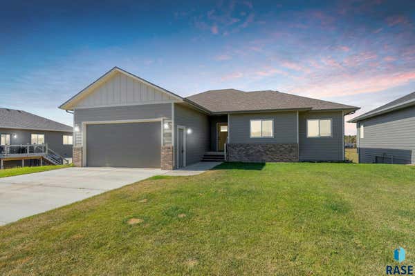 6005 N SEUBERT AVE, SIOUX FALLS, SD 57104 - Image 1