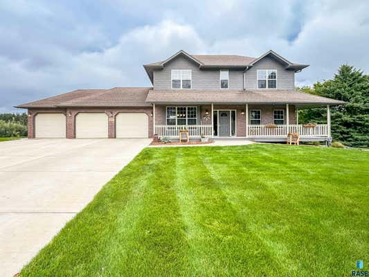 909 S FAWN CT, SIOUX FALLS, SD 57110 - Image 1