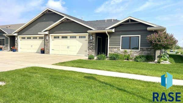 508 ASH CREEK DR, BERESFORD, SD 57004, photo 2 of 55