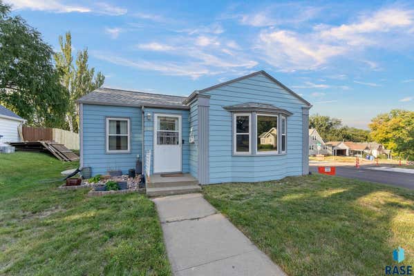 1100 W 13TH ST, SIOUX FALLS, SD 57104, photo 2 of 36