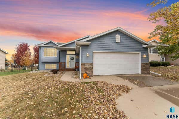 5808 W PINERIDGE DR, SIOUX FALLS, SD 57107 - Image 1