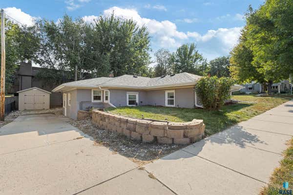 2200 S HAWTHORNE AVE, SIOUX FALLS, SD 57105 - Image 1