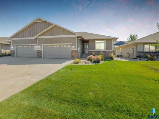 5807 W YUKON TRL, SIOUX FALLS, SD 57107 - Image 1