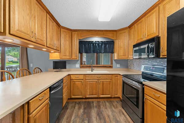 3701 S FAIRHALL AVE, SIOUX FALLS, SD 57106 - Image 1