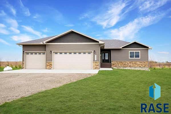 26166 REED CT, CANISTOTA, SD 57012 - Image 1