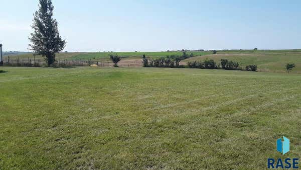 1413 MICHAEL CIR, MONTROSE, SD 57048 - Image 1