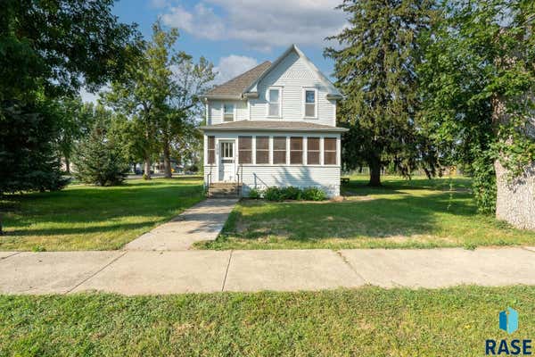 100 E RUMMEL AVE, LENNOX, SD 57039 - Image 1