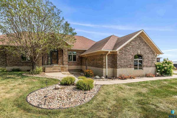 3200 UNIQUE PL, SIOUX FALLS, SD 57110 - Image 1