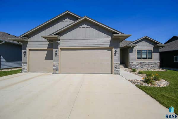 8808 W RATHBURN ST, SIOUX FALLS, SD 57106 - Image 1