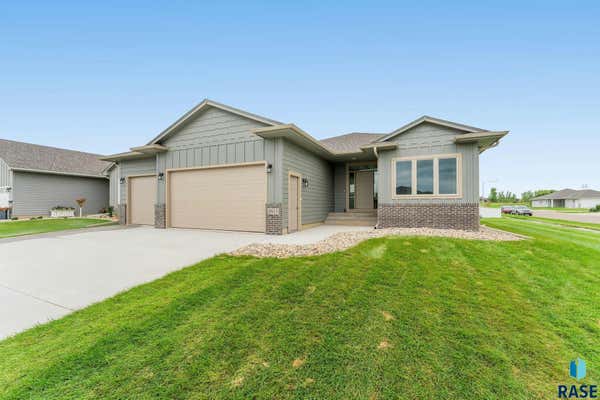 8913 W DALTON ST, SIOUX FALLS, SD 57106 - Image 1