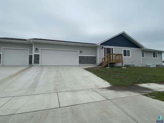 2605 N BENT GRASS CT, SIOUX FALLS, SD 57107 - Image 1