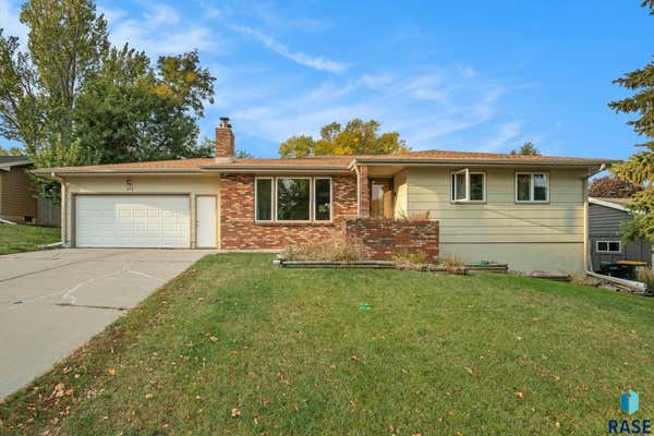 313 E LOTTA ST, SIOUX FALLS, SD 57105 - Image 1