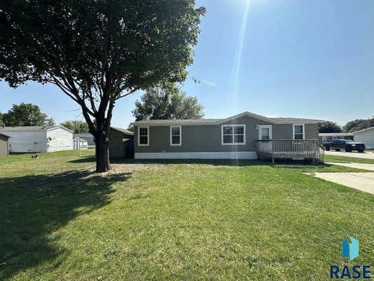 912 N NUNDA PL, SIOUX FALLS, SD 57107 - Image 1