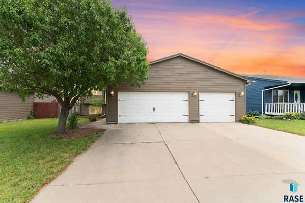 708 S TANGLEWOOD AVE, SIOUX FALLS, SD 57106 - Image 1