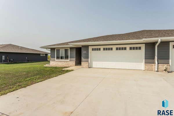 1601 NEIL AVE AVENUE, DELL RAPIDS, SD 57022 - Image 1