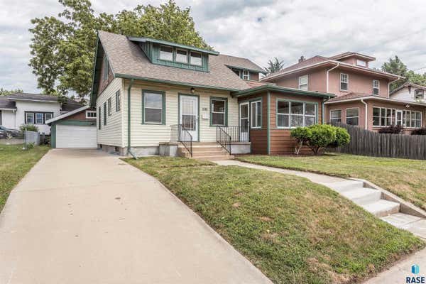 1018 W 11TH ST, SIOUX FALLS, SD 57104 - Image 1