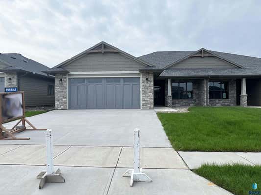 7103 E COPPER STONE CIR CIRCLE, SIOUX FALLS, SD 57110 - Image 1