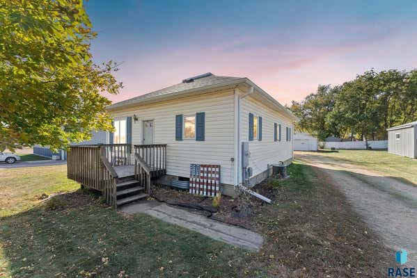 105 S EASTERN AVE, HARTFORD, SD 57033 - Image 1