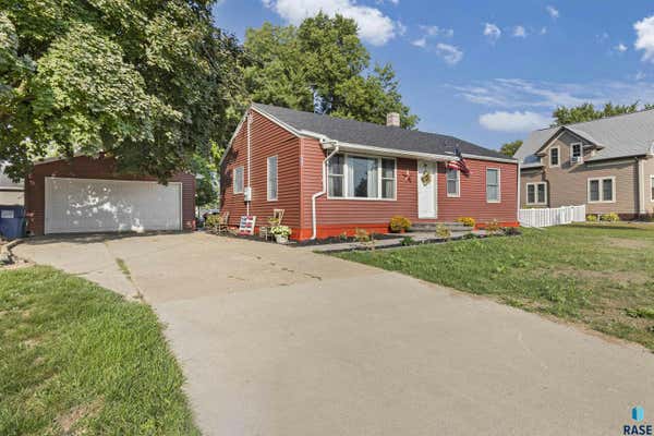 509 S MAIN ST, LENNOX, SD 57039 - Image 1