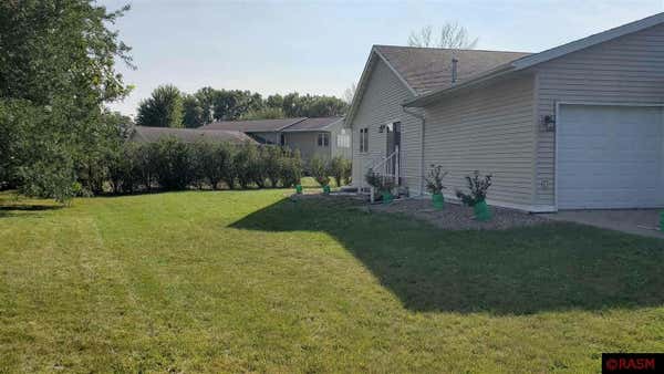 18 PARK LN, NEW ULM, MN 56073, photo 2 of 43