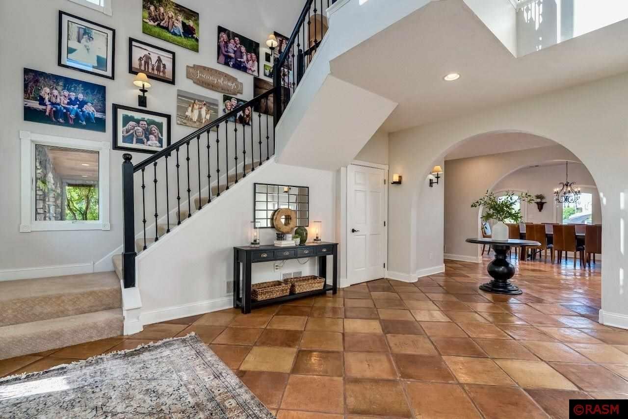 Elysian, Minnesota, 56028, United States, 6 Bedrooms Bedrooms, ,6 BathroomsBathrooms,Residential,Active,1831782