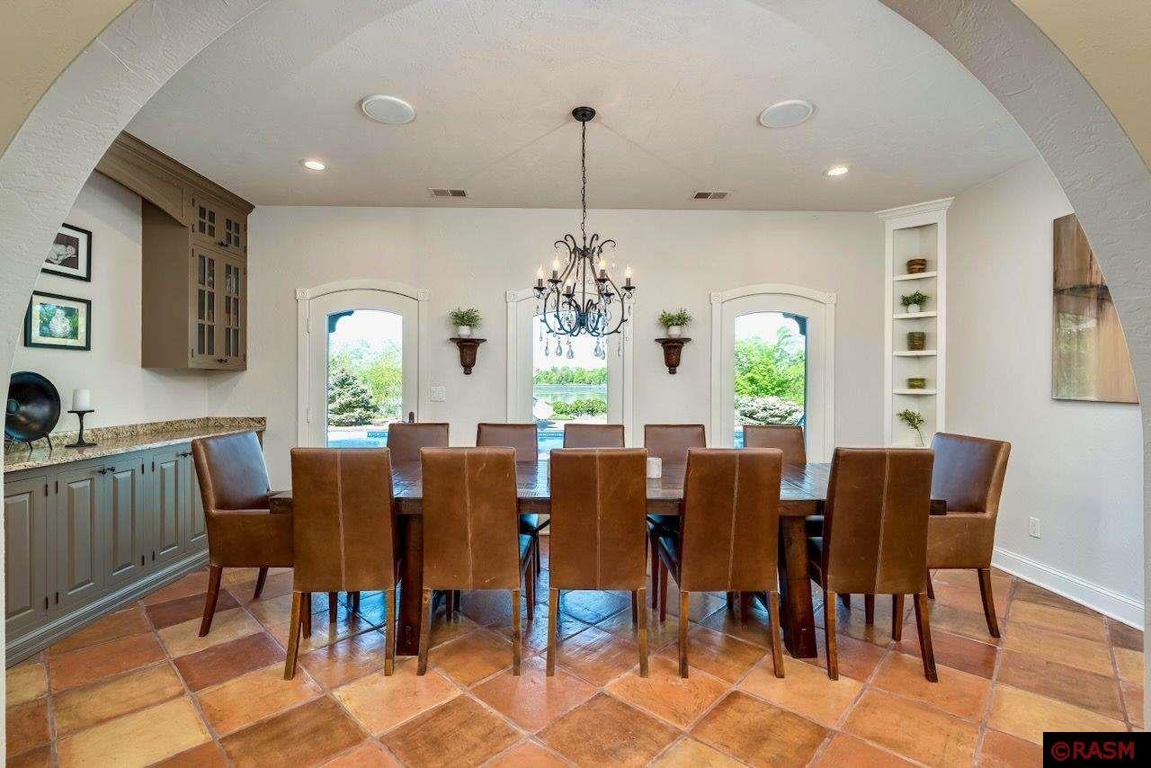 Elysian, Minnesota, 56028, United States, 6 Bedrooms Bedrooms, ,6 BathroomsBathrooms,Residential,Active,1831782