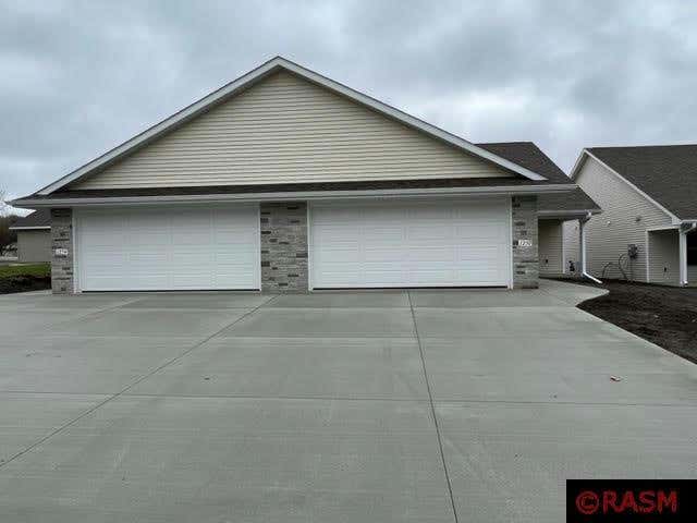 1234 BIRCHWOOD DR, NEW ULM, MN 56073, photo 1 of 2