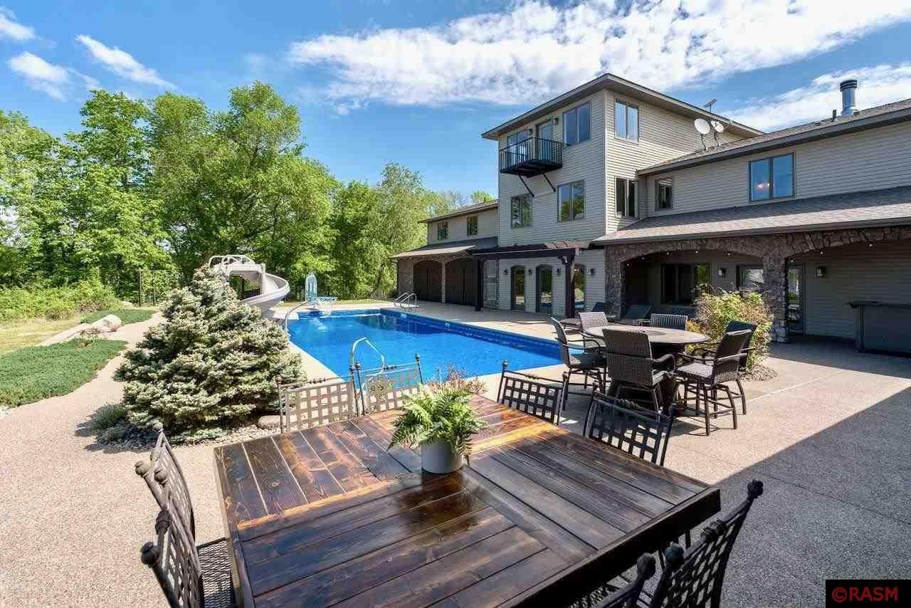Elysian, Minnesota, 56028, United States, 6 Bedrooms Bedrooms, ,6 BathroomsBathrooms,Residential,Active,1831782