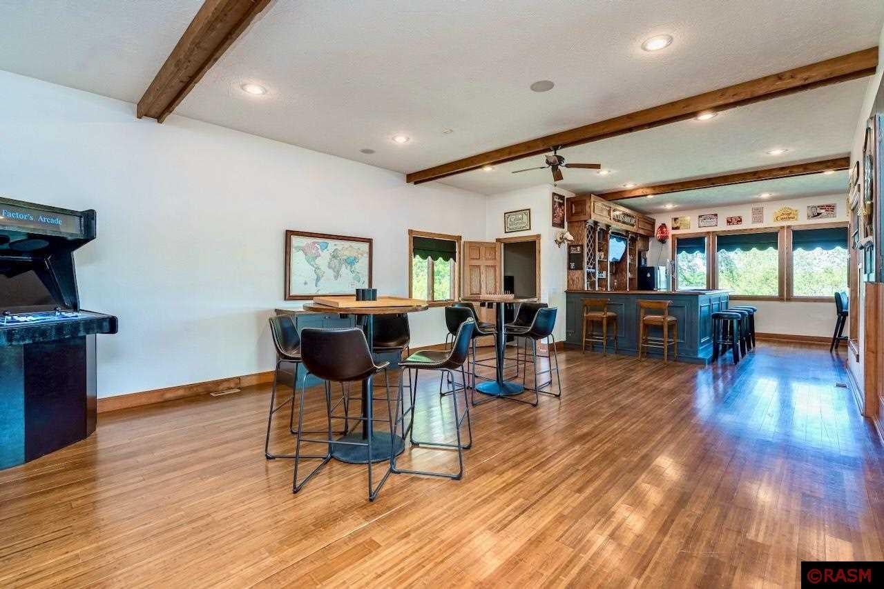Elysian, Minnesota, 56028, United States, 6 Bedrooms Bedrooms, ,6 BathroomsBathrooms,Residential,Active,1831782