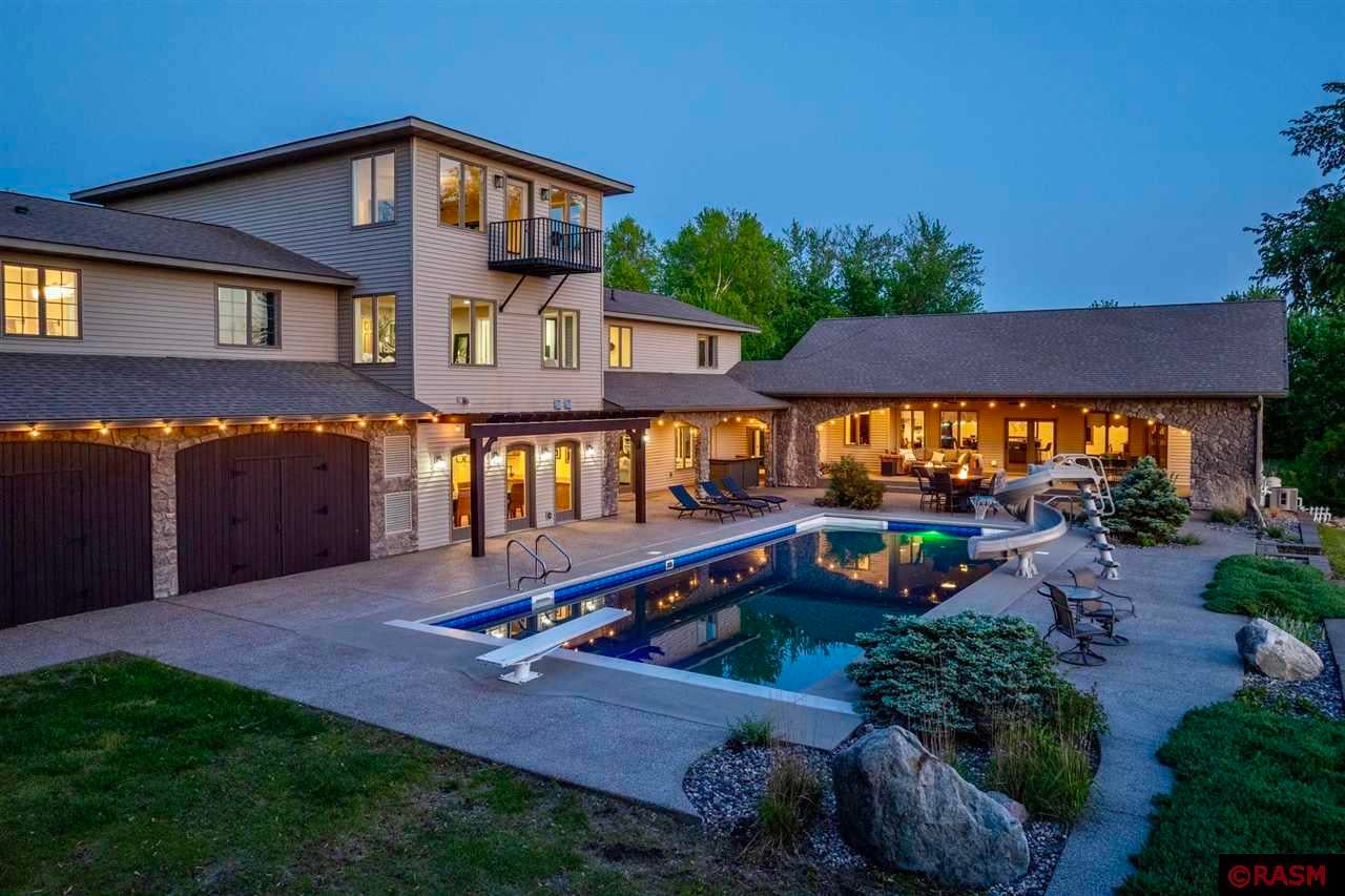 Elysian, Minnesota, 56028, United States, 6 Bedrooms Bedrooms, ,6 BathroomsBathrooms,Residential,Active,1831782